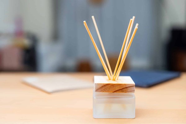 Comment choisir et utiliser un diffuseur de parfum maison ?