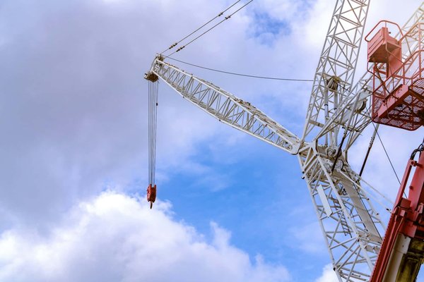 Mini grue occasion : élevez efficacité et économies
